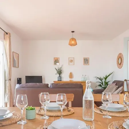 Talser, Cala En Porter Villa
